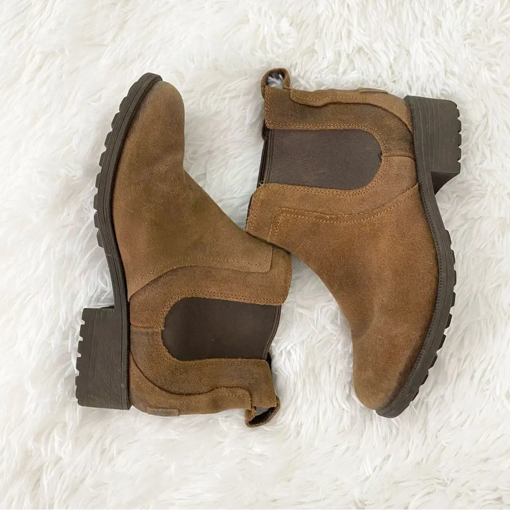 UGG Womens Bonham Chelsea Suede Boots Size 7.5 Mountain Cottage 1095150 Shoe - Picture 3 of 7